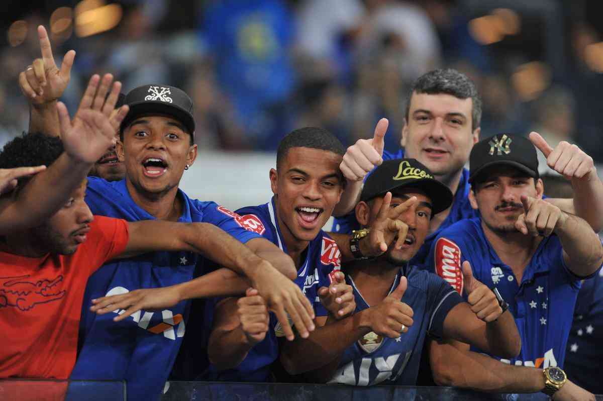 Fotos do primeiro tempo de Cruzeiro x Vasco, no Mineiro, pela 10 rodada do Campeonato Brasileiro