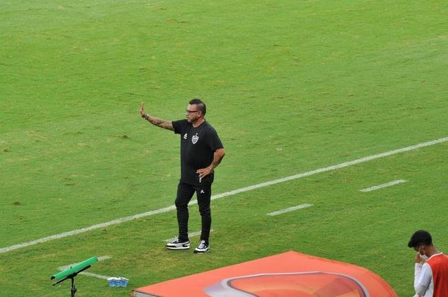 O Atltico recebeu o Athletic nesta tera-feira (15), no Mineiro, em Belo Horizonte. A partida, vlida pela 7 rodada do Campeonato Mineiro de 2022, marcou o centsimo jogo do goleiro Everson com a camisa do Galo.