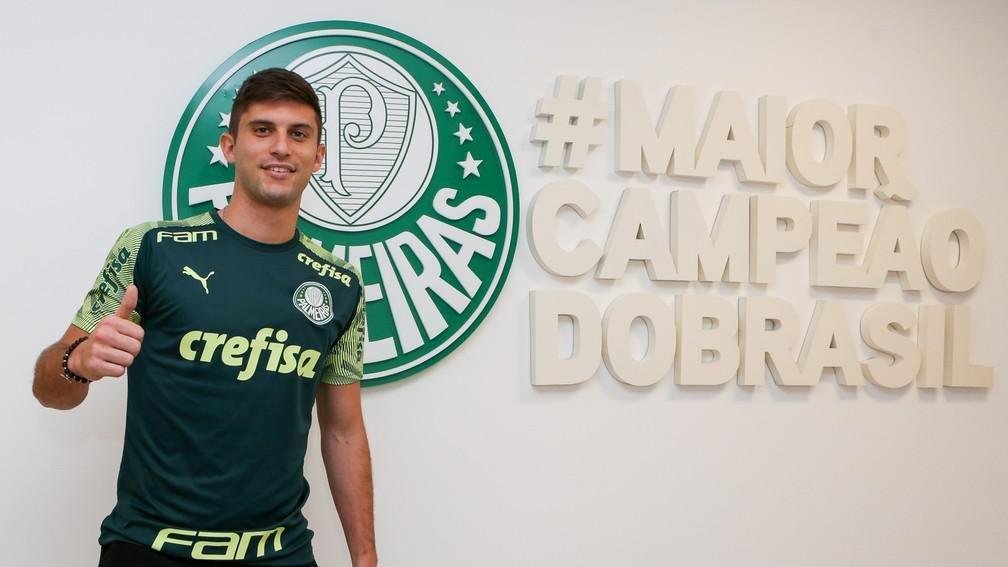 Benjamín Kuscevic - zagueiro chileno foi contratado pelo Palmeiras junto à Universidad Católica, do Chile