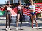 Quenianas confirmam favoritismo e levam ouro e prata na maratona em Tquio