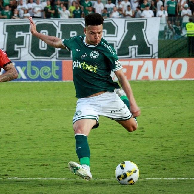 Marquinhos Gabriel - Em 2020, foi emprestado ao Athletico Paranaense, mas voltou ao Cruzeiro. No ano seguinte, acertou com o Vasco. J em 2022, fechou com o Cricima, mas o bom desempenho despertou interesse do Gois, onde segue at hoje.