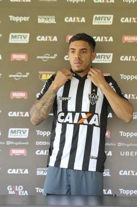 David Terans - Contratado em junho de 2018, o meia uruguaio não rendeu o esperado com a camisa do Galo. No primeiro ano pelo Atlético, foram 19 jogos, com um gol marcado e uma assistência.