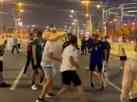 Argentinos e mexicanos brigam no Catar antes de jogo decisivo na Copa