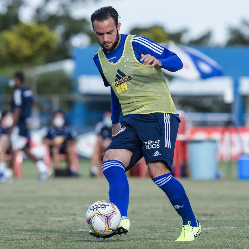 Cruzeiro treinou na tarde desta terça-feira (1/12), na Toca da Raposa II, e encerrou sua preparação para enfrentar o América, no Independência, pela 25ª rodada da Série B