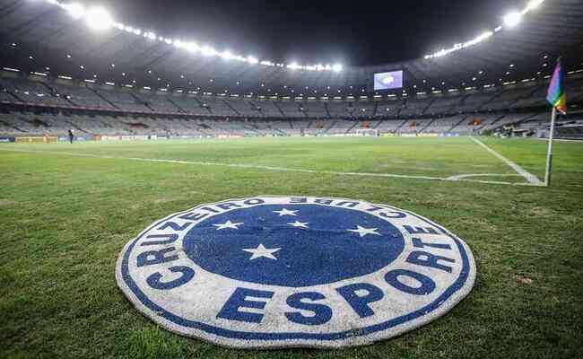 São Paulo x Cruzeiro: onde assistir ao vivo, horário e escalações do jogo  pelo Brasileirão