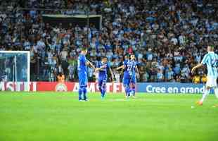 No segundo tempo, Lautaro Martnez marcou o terceiro dele no jogo, Robinho fez de falta para o Cruzeiro e Solari deu nmeros finais ao placar: Racing 4 x 2 Cruzeiro