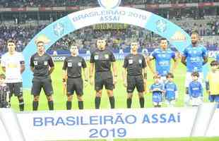 Fotos de Cruzeiro x Corinthians, no Mineiro, pela oitava rodada do Campeonato Brasileiro
