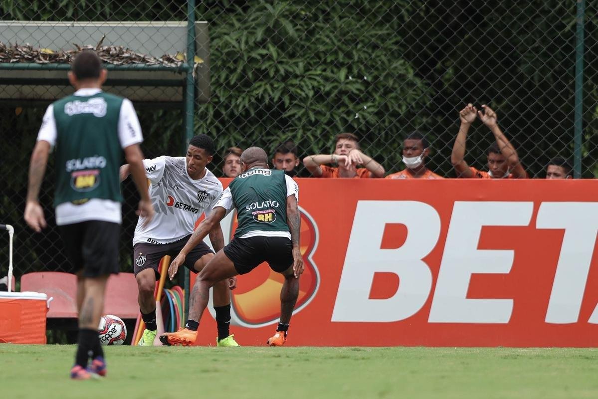 Fotos do treino do Atltico desta sexta, o primeiro aps a sada de Sampaoli