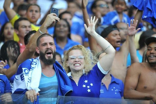 Cruzeiro e Santos se enfrentam no Mineiro pela 15 rodada do Campeonato Brasileiro 