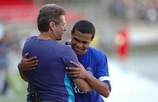 Em 2006, Oswaldo de Oliveira (hoje no Botafogo), era tcnico do Cruzeiro na vitria por 3 a 1 sobre o clube carioca no Mineiro, na ltima rodada do Brasileiro