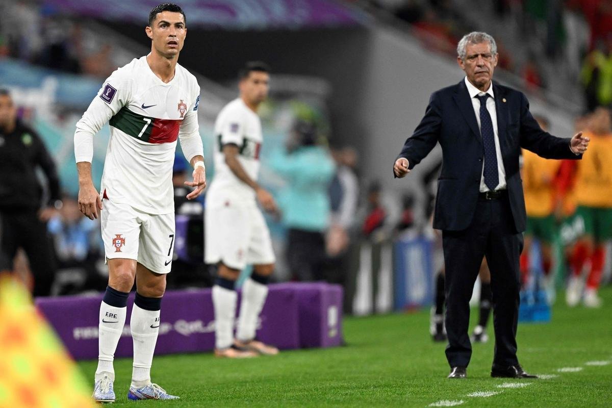 As reaes de Cristiano Ronaldo no banco e durante o jogo contra Marrocos pelas quartas de final da Copa do Mundo