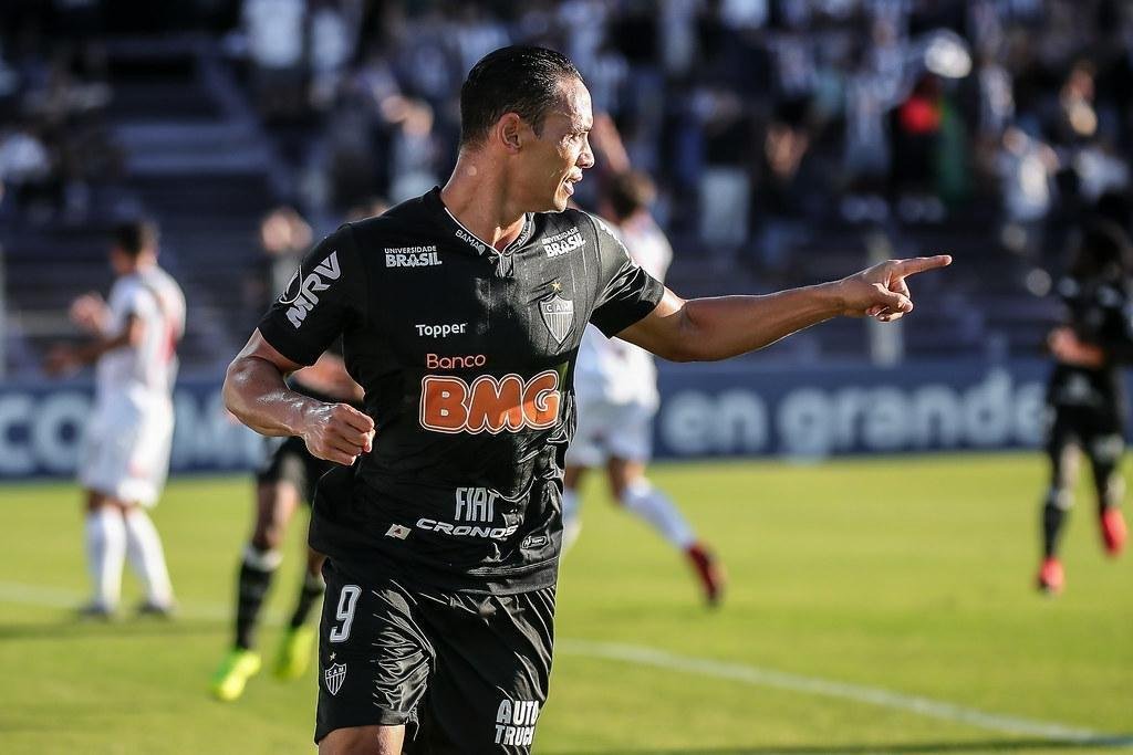 05/02/2019 - Danubio (Uruguai) 2 x 2 Atltico - Ricardo Oliveira marcou dois gols pelo Galo