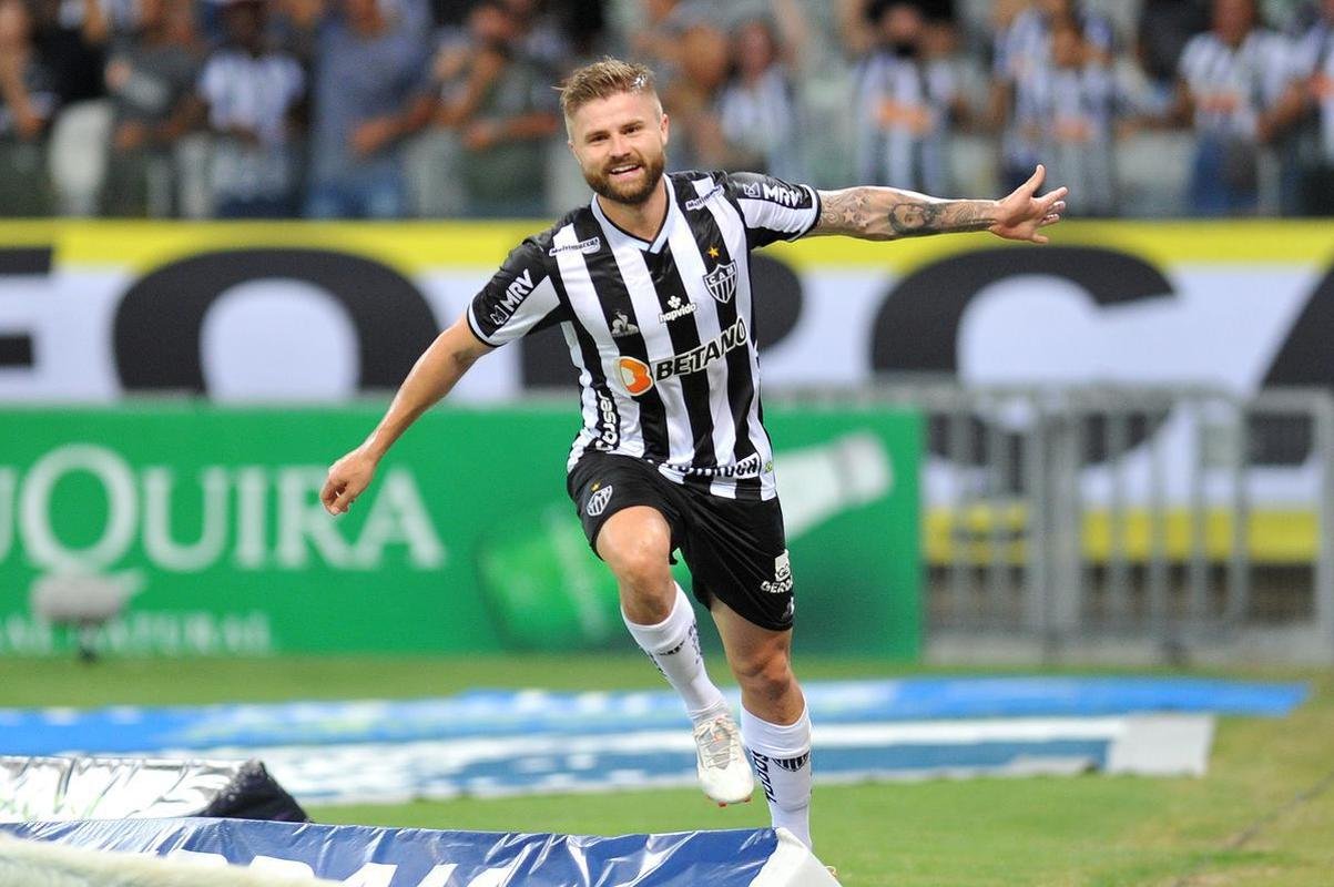 Fotos da partida de volta da semifinal do Campeonato Mineiro, entre Atltico e Caldense, no Mineiro, em Belo Horizonte