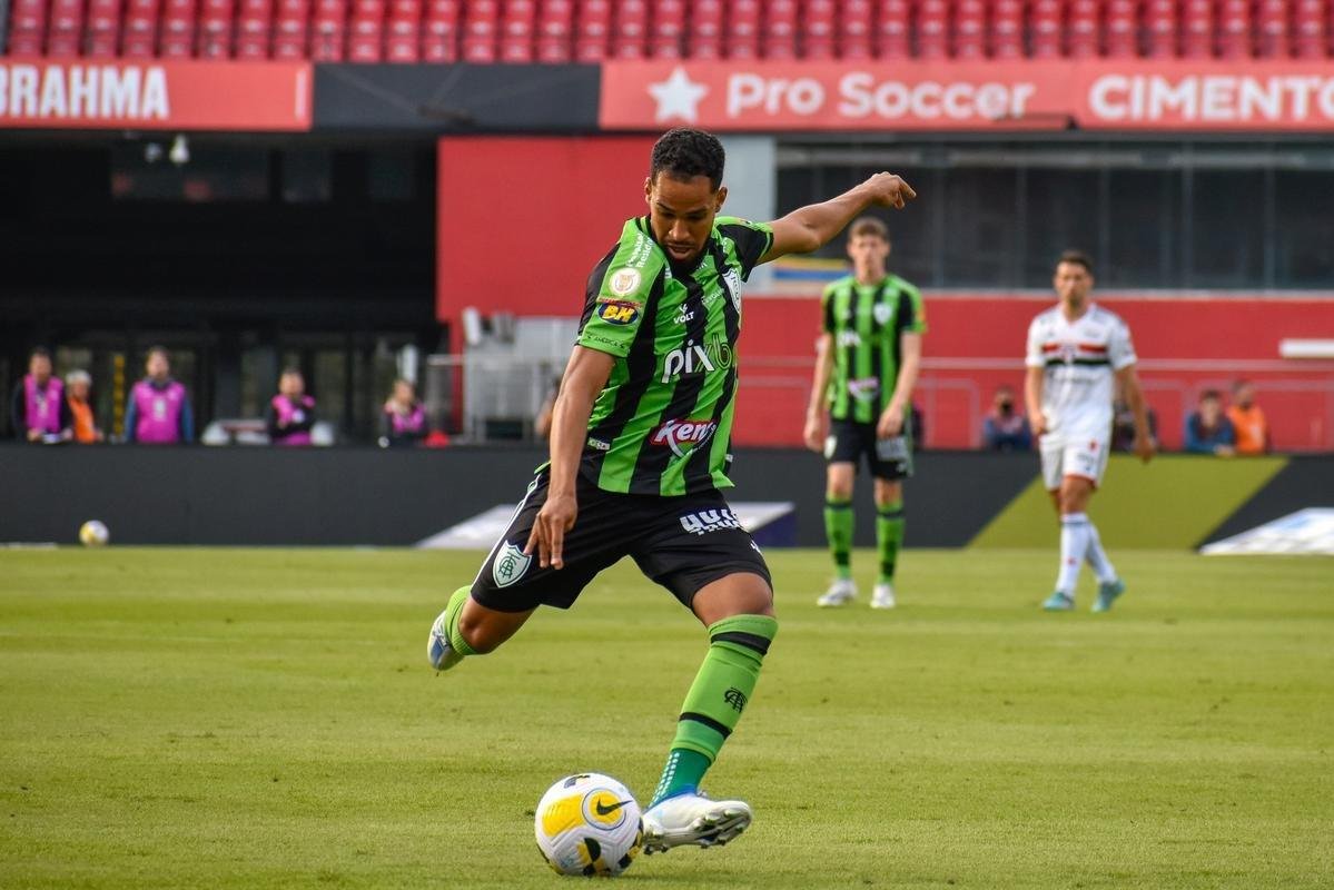 Fotos do jogo entre So Paulo e Amrica, no Morumbi, em So Paulo, pela 11 rodada do Campeonato Brasileiro
