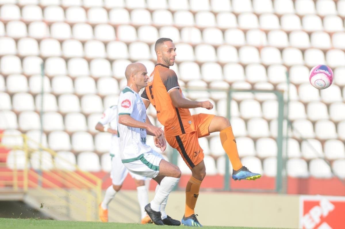 Coimbra venceu o Uberlndia por 1 a 0 e conquistou o trofu do Mdulo II do Campeonato Mineiro