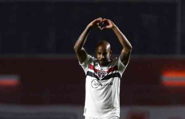 São Paulo anuncia contratação do quinto reforço, o zagueiro Alan Franco -  Superesportes