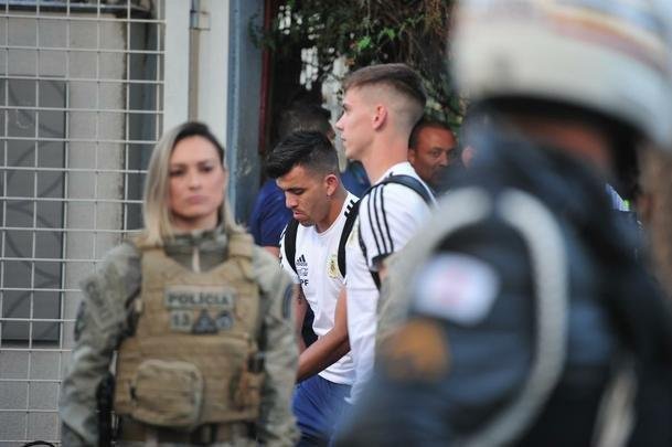 Seleo Argentina chegou a Belo Horizonte para jogo contra o Brasil