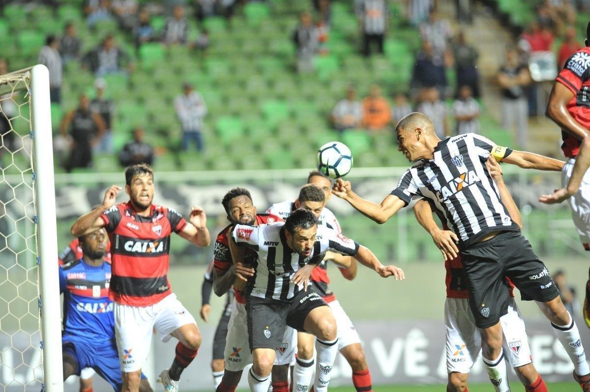 Galo recebeu o Atltico Goianiense, no Independncia, pela 33 rodada do Campeonato Brasileiro
