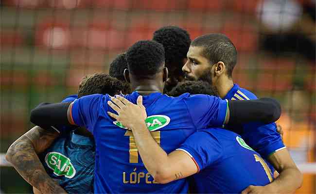 Embalado pelo título estadual e a boa estreia na Superliga, Cruzeiro busca o tetra da Supercopa