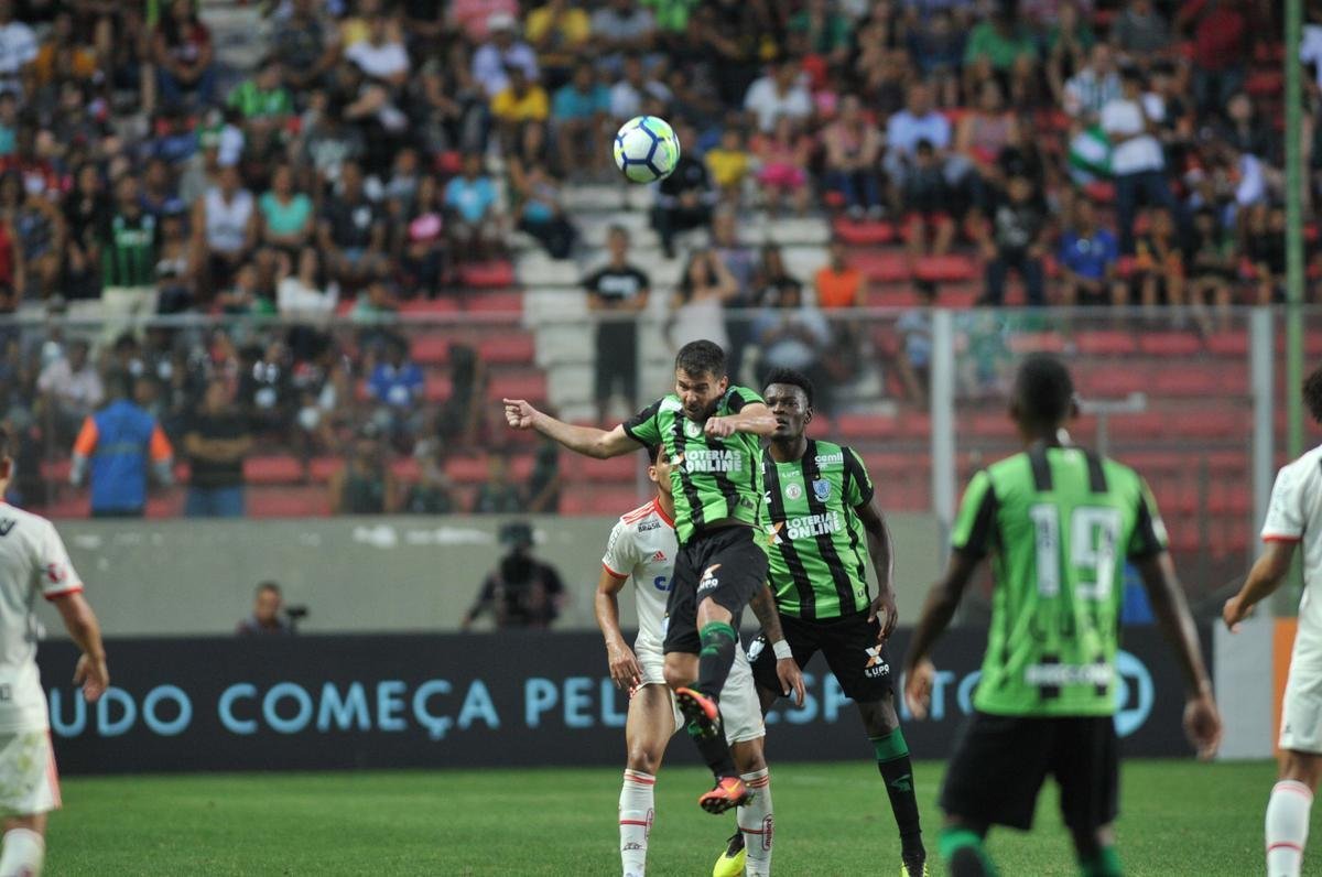 Fotos de Amrica x Flamengo, no Independncia, pela 21 rodada do Brasileiro