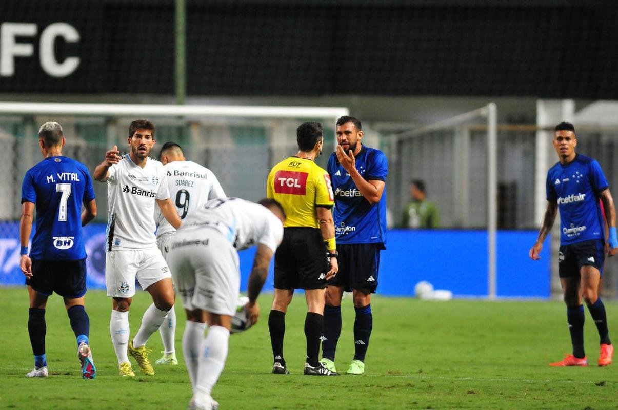 Cruzeiro x Grmio: fotos do jogo pela segunda rodada do Campeonato Brasileiro, neste sbado (22/4), no Independncia