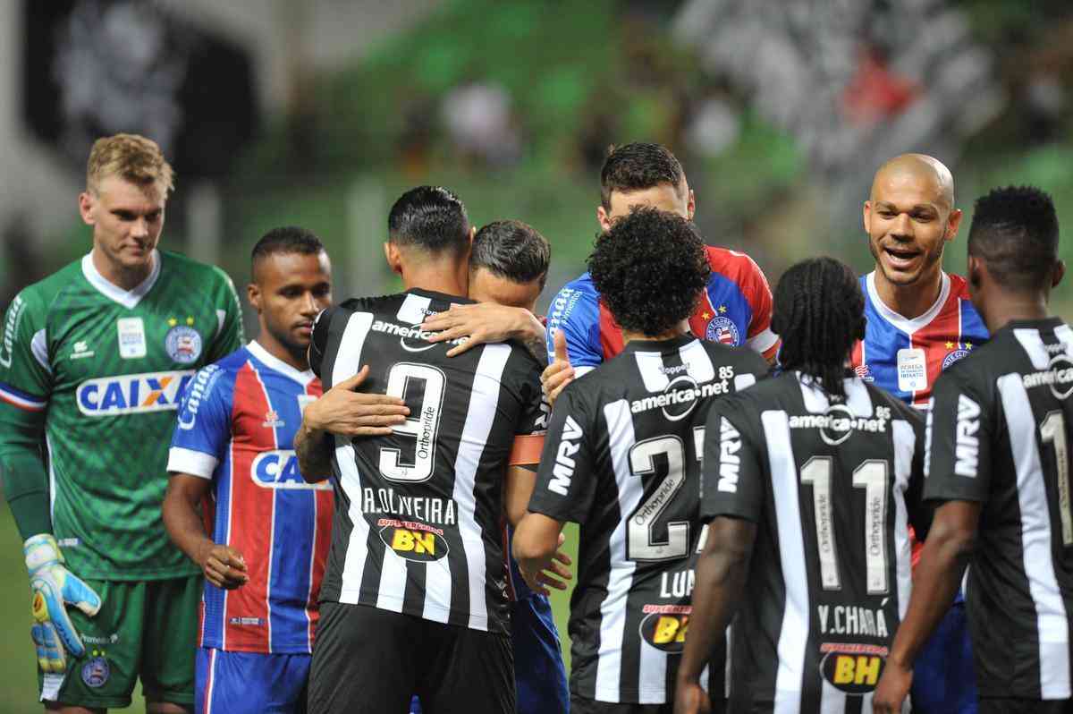 Fotos de Atltico x Bahia, no Independncia, pela 35 rodada do Campeonato Brasileiro (Alexandre Guzanshe/EM D.A Press)