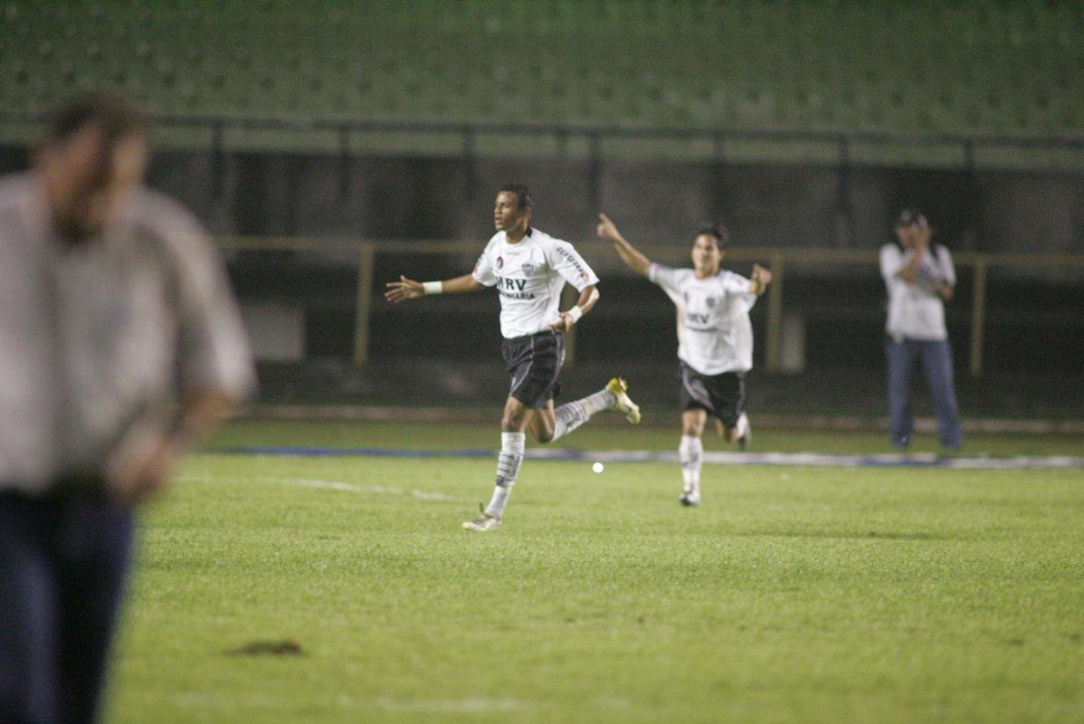 O jogo de volta aconteceu em 19 de abril, no Castelo. O Galo venceu por 3 a 1 e garantiu a classificao graas ao gol marcado como visitante. Danilinho, Marinho e Z Antnio fizeram pelo Galo, enquanto Finazzi descontou.
