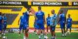 Fotos do treino do Cruzeiro no Estdio Monumental Isidro Romero Carbo, em Guayaquil