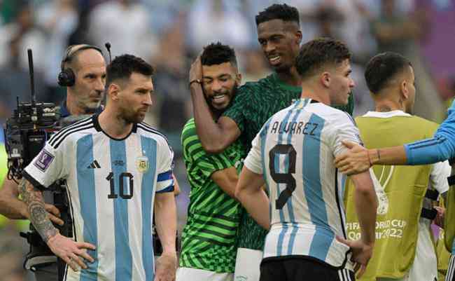 Argentina perde na estreia da Copa do Mundo pela 1ª vez desde 1990