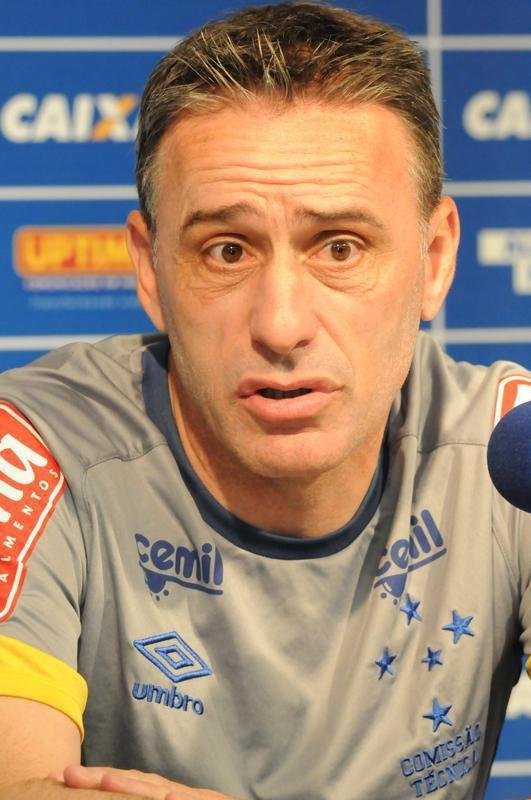 Portugus Paulo Bento comandou o Cruzeiro em 2016.