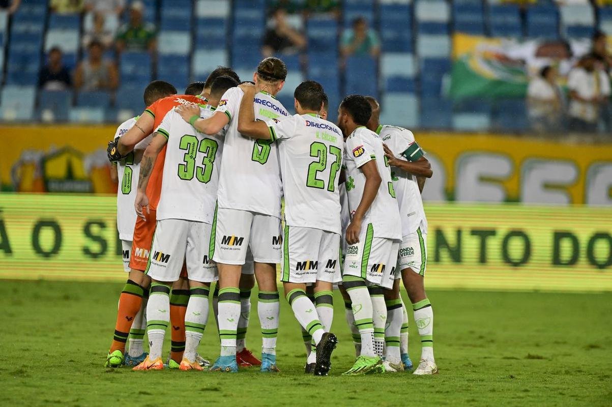 Fotos da partida entre Cuiab e Amrica, nesta quarta-feira (28/9), na Arena Pantanal, pela 28 rodada do Campeonato Brasileiro