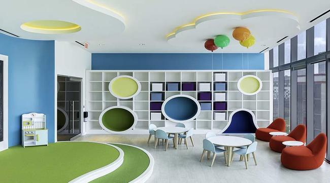 Fotos do condomnio de luxo Paramount Miami Worldcenter, em Miami, onde Hulk acaba de comprar uma cobertura