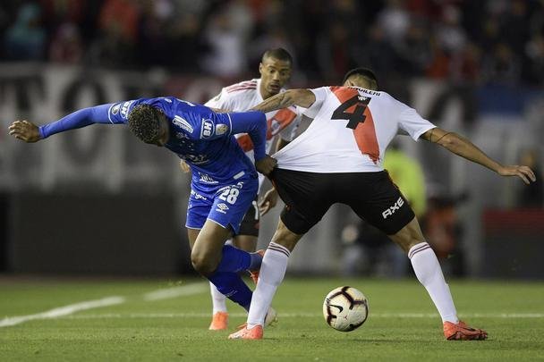 Fotos do segundo tempo do duelo entre River Plate e Cruzeiro, no Monumental de Nez, em Buenos Aires, pela ida das oitavas de final da Copa Libertadores