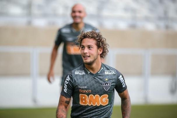 Levir Culpi comanda treino no Mineirão antes da estreia no Grupo E da Libertadores