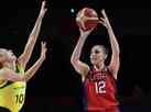EUA atropelam Austrlia no basquete feminino e vo  semifinal em Tquio