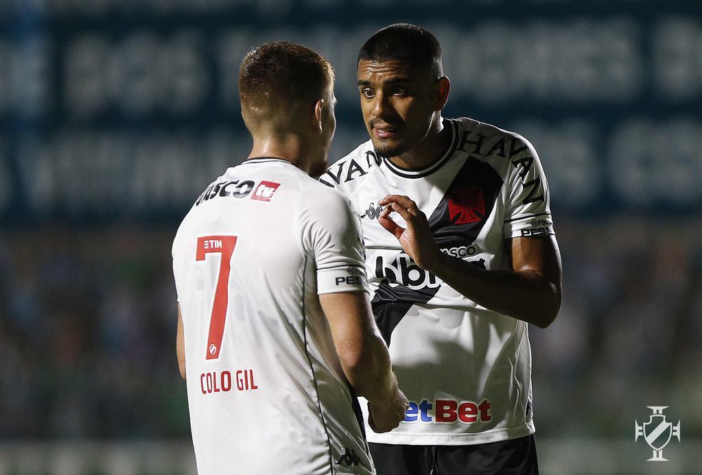Léo Matos (lateral-direito): contratado em outubro de 2020 junto ao PAOK-GRE, em definitivo e sem custos