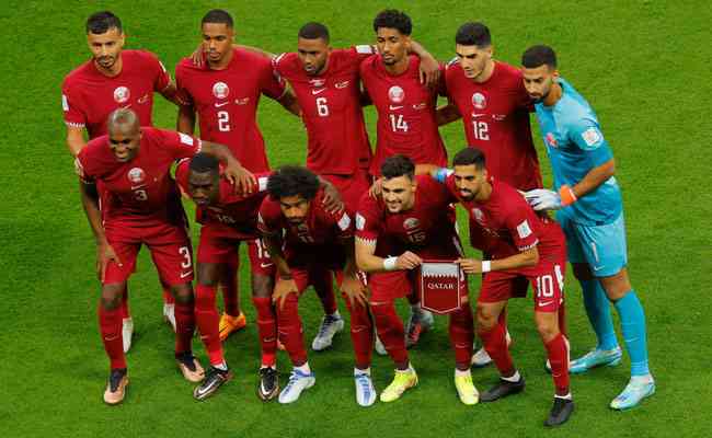 derrota do Catar por 2 a 0 para a seleo do Equador, neste domingo (20), foi a primeira de um pas anfitrio na estreia na histria da Copa do Mundo