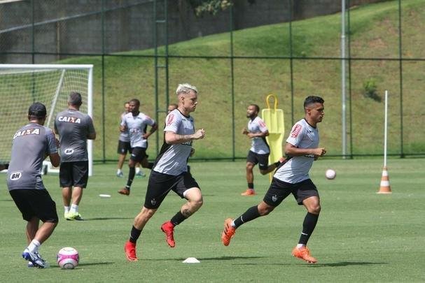 Imagens do treino do Atltico