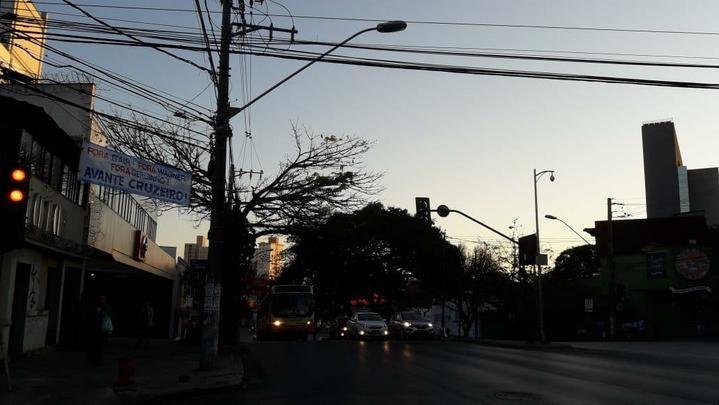 Faixas contra a diretoria do Cruzeiro