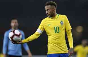 Brasil vence o Uruguai no penltimo teste da temporada. Neymar, de pnalti, garante triunfo em Londres