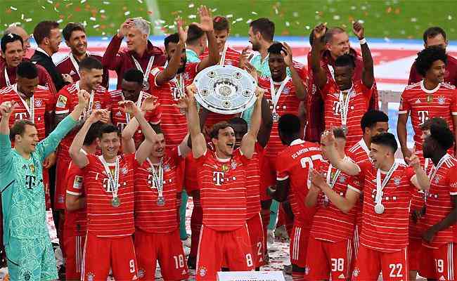 Im frühen deutschen Titelrennen trennten sich die Bayern unentschieden von Stuttgart