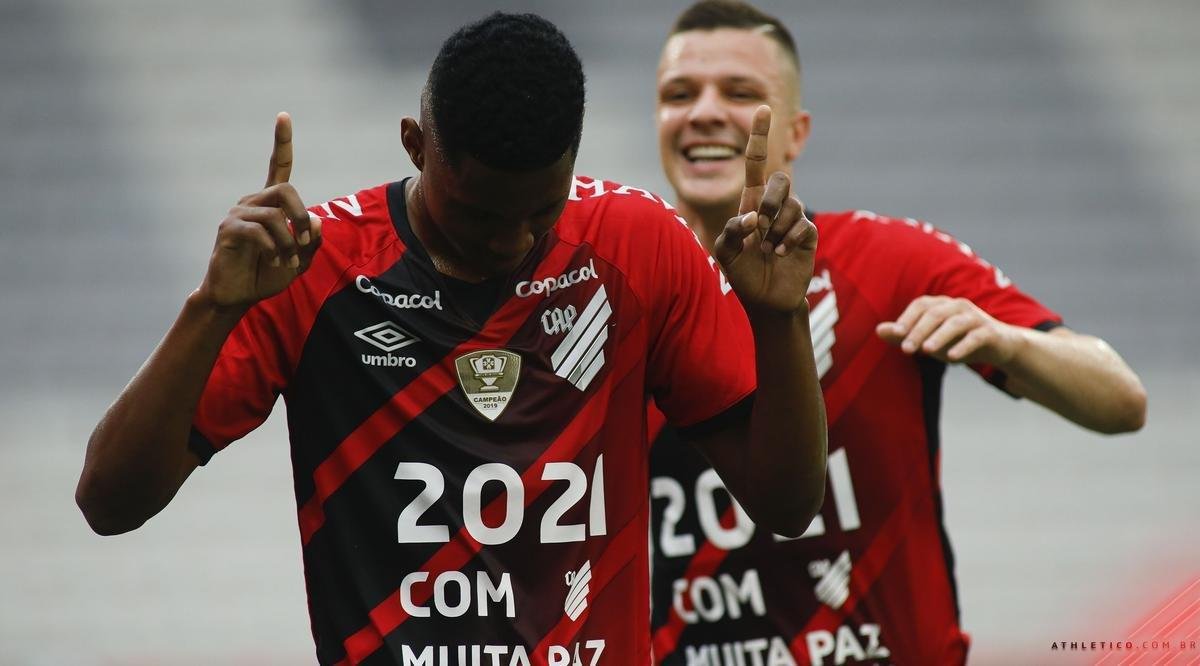 #11 - Athletico-PR: 955 pontos em 666 jogos (266 vitórias, 157 empates e 243 derrotas)