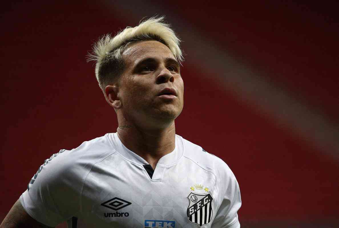 Soteldo - Santos foi punido pela Fifa por uma dvida de aproximadamente R$ 19 milhes com o Huachipato-CHI. 