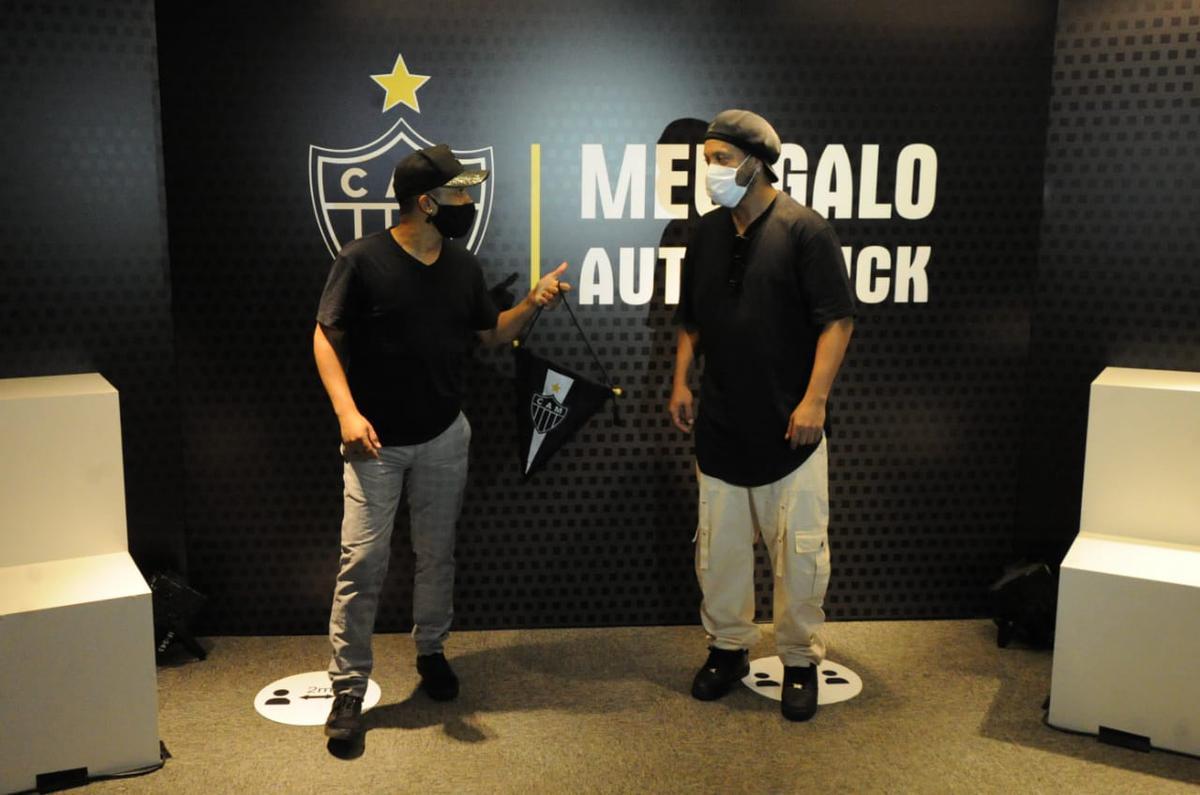 Ronaldinho Gacho durante evento de um patrocinador do Atltico no Mineiro, em Belo Horizonte. Ex-jogador, de 40 anos, tirou fotos com clientes, funcionrios e se encontrou com o ssia Jos Robson Batista de Oliveira 
