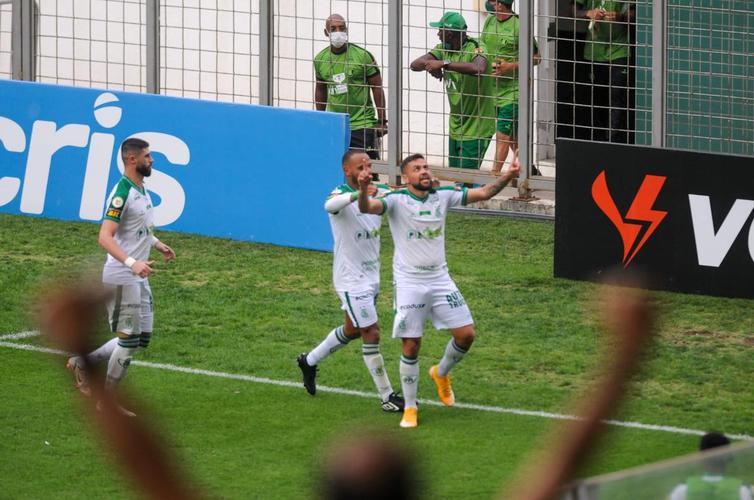América e Athletico-PR se enfrentaram no Independência, pela 20ª rodada da Série A do Brasileiro