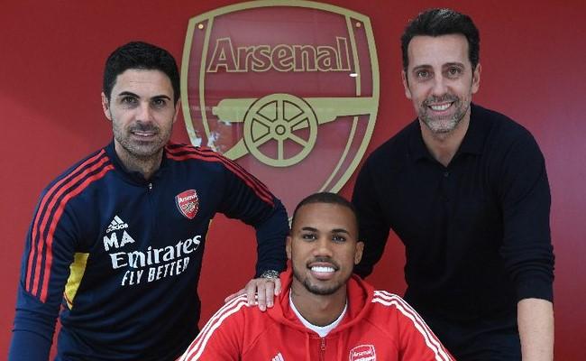 Gabriel Magalhães assinou novo contrato com Arsenal