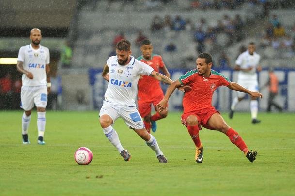 Cruzeiro vence Boa Esporte e segue invicto e lder do Campeonato Mineiro 