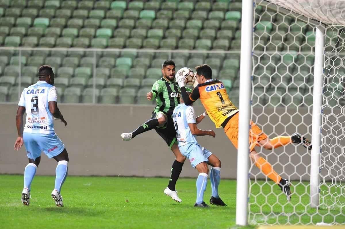 Amrica e Londrina se enfrentaram no Independncia, pela 18 rodada da Srie B do Brasileiro