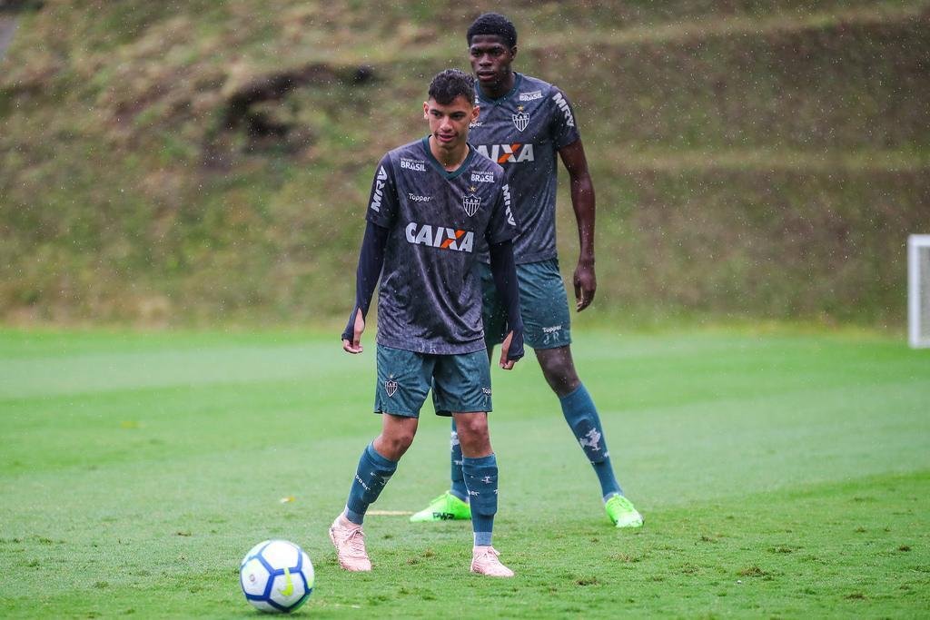 Levir comanda treino ttico na Cidade do Galo; veja fotos