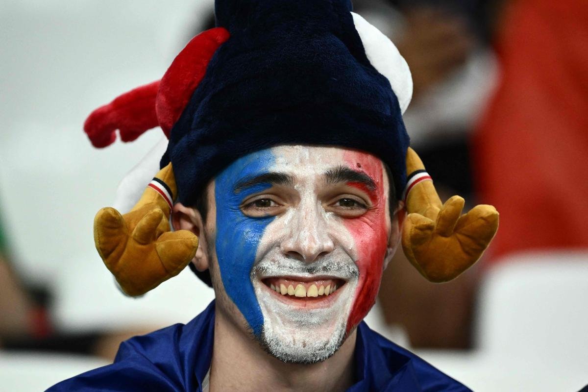 Torcedores de Tunsia e Frana na partida pelo Grupo D da Copa do Mundo do Catar